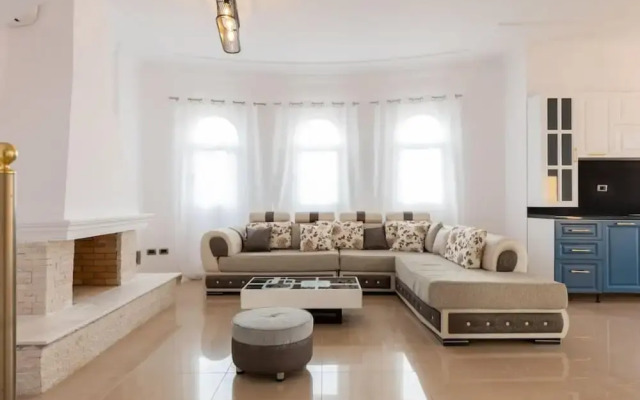 The Lake House 2 in Shkod r