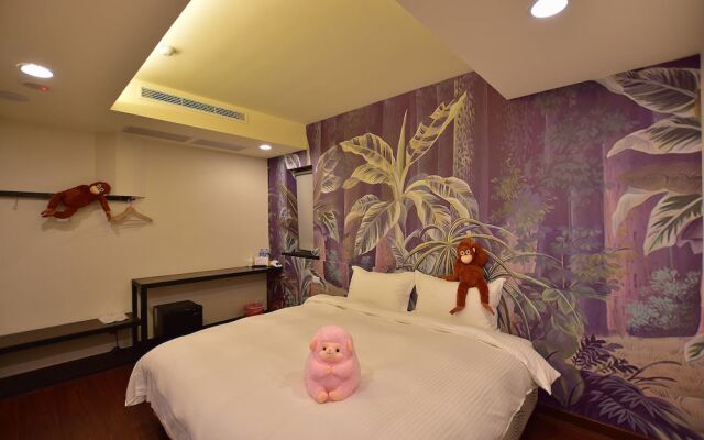 Ruocing Hot Spring Hotel