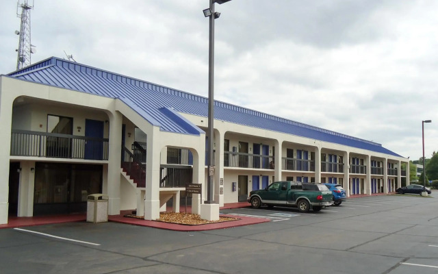 Motel 6 Memphis, TN - East