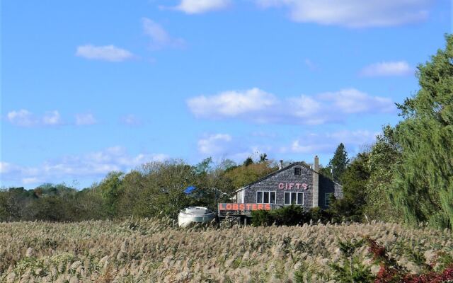 300 Gross Hill - 3 Bedroom House