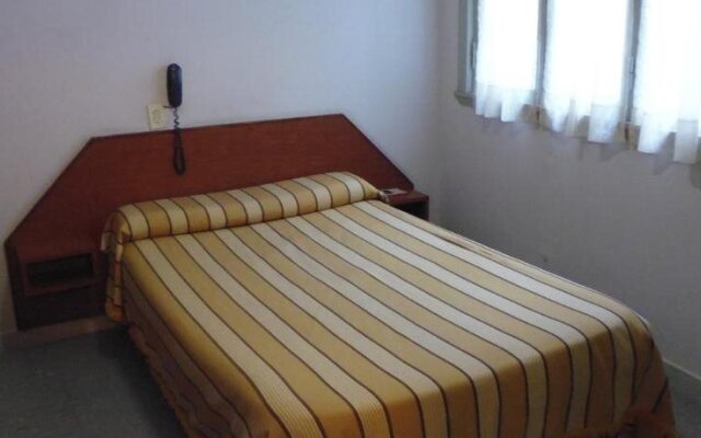 Hotel Omega