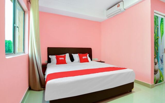 OYO 89387 Sun Keerana Hotel