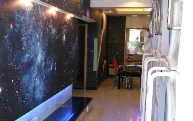 Lanzhou Apollo's Night Capsule Youth Hostel