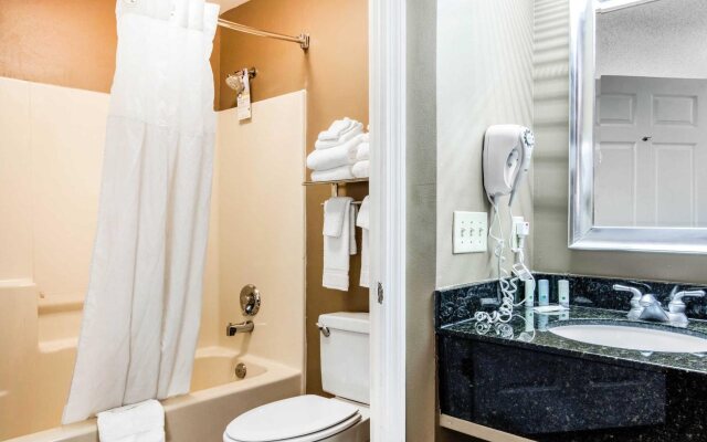 Comfort Suites Florence Shoals Area