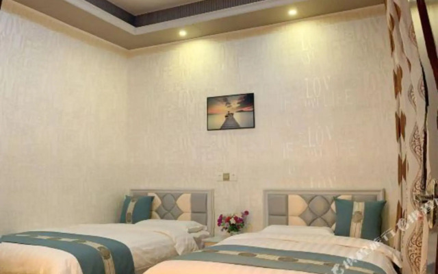 Fu Roca Inn