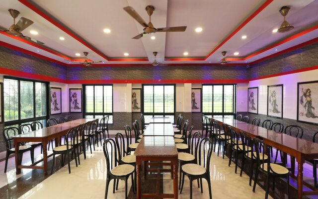 Hotel Prantika by OYO Rooms