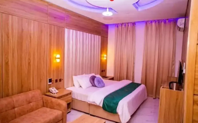 Greenview Hotel and Apartment