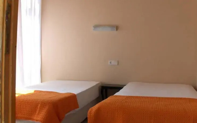 Cinaraltı Pansiyon