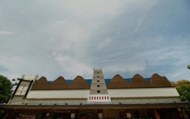 Temple City Lake Inn By OYO Rooms