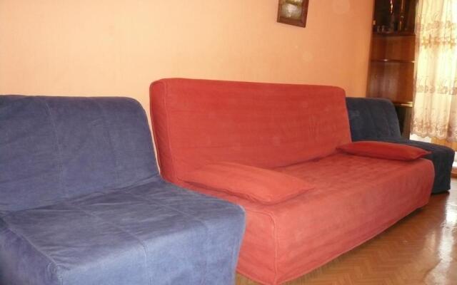 Apartments Domovoi on Michurina - Yekaterinburg