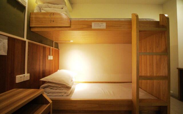 Nanning Travelling With Hostel (Min Sheng Lu)