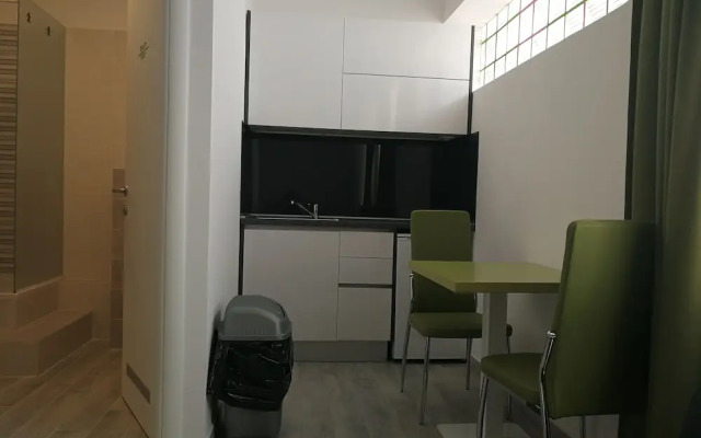 Hostel 3F
