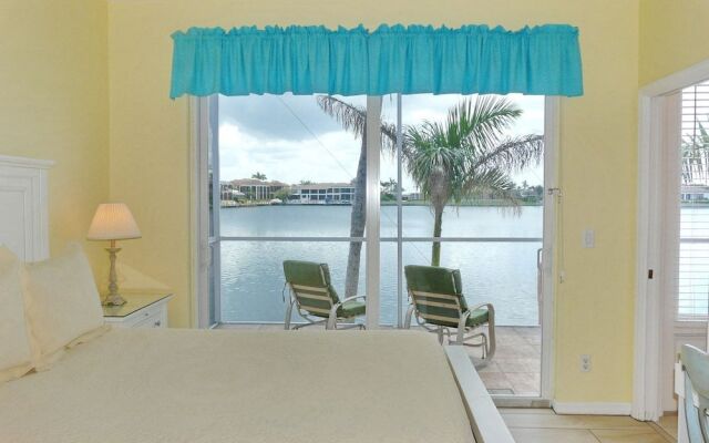 Waterfront Home With Views, Pool and Walk to Beach