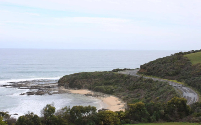 Points South By The Sea