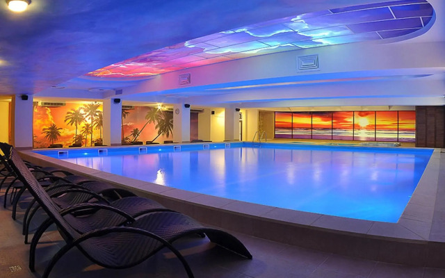 North Star Continental Resort