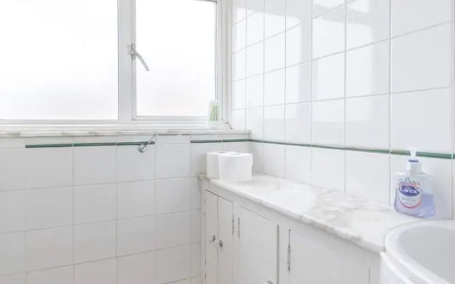 Superbly Located 2BD Flat Heart of Pimlico!