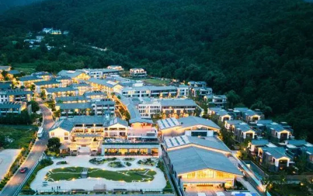 Dali International Holiday Retirement Community
