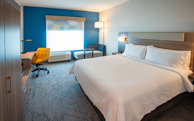 Holiday Inn Express & Suites Pensacola Airport Nor