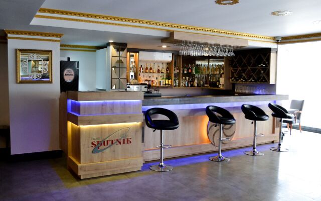 Отель «Спутник Батуми»