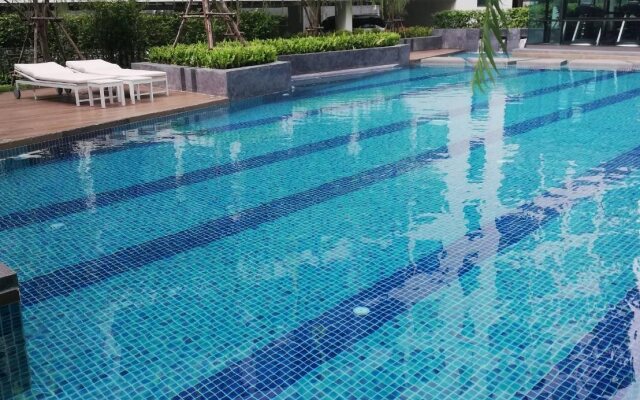 Niche Mono Sukhumvit 50 by Ariva