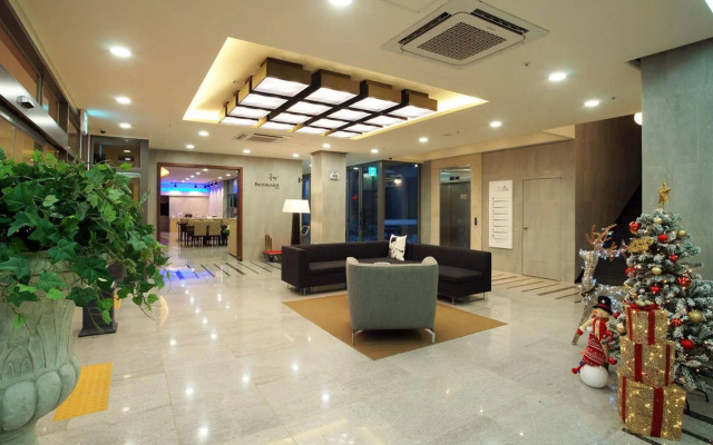 Poong Gyung Hotel