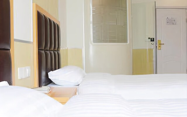 100inn Disney Airport Hotel