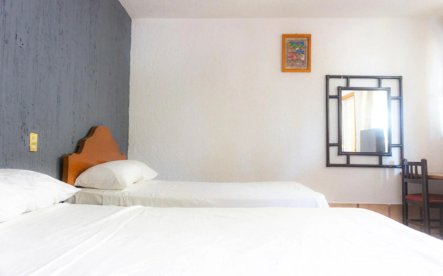 OYO Hotel San Felipe Inn