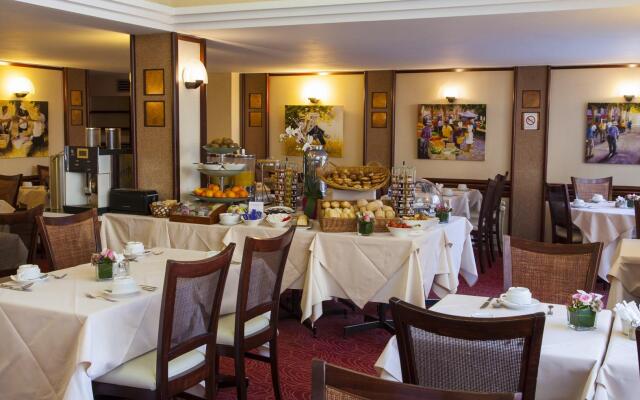 Best Western Plus Hotel Carlton