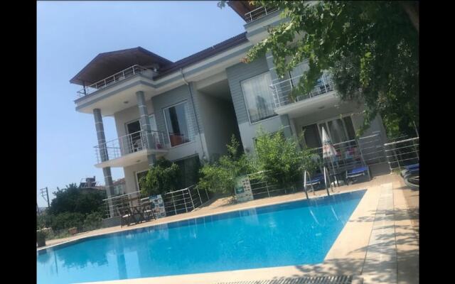 Poseidon Apart Hotel