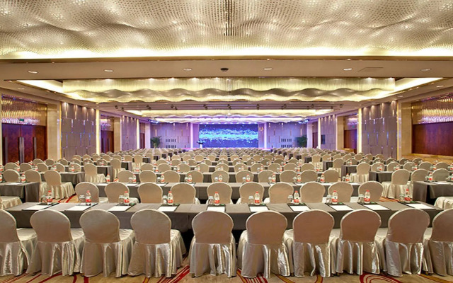 Longchamp Garden Hotel Changsha