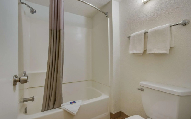 Motel 6 Tempe, AZ - Broadway - ASU