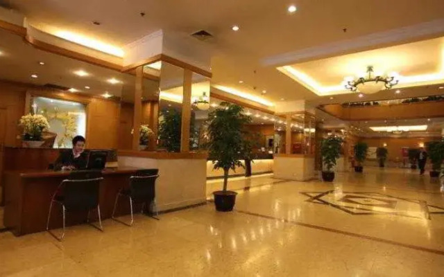 Garden City Hotel