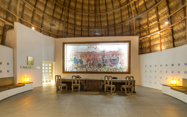 Camino Real Zaashila Huatulco