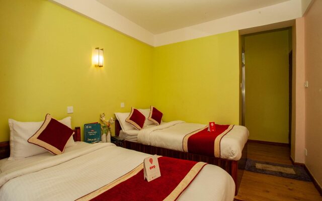 Hotel Cirrus by OYO Rooms