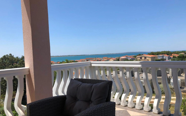 Apartments Bernarda 2