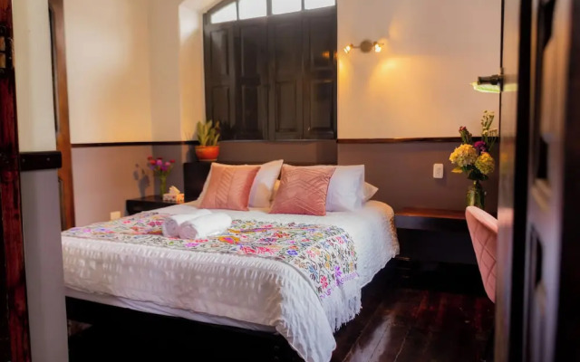La Banksia Hotel