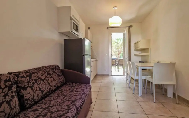 Wonderful Flat With Solarium and Swimming Pools