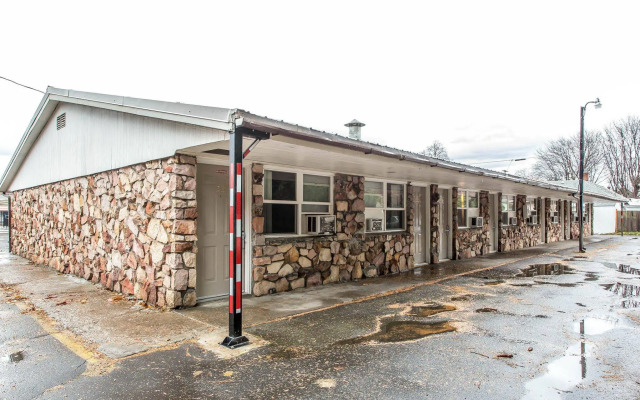 Rodeway Inn La Grande