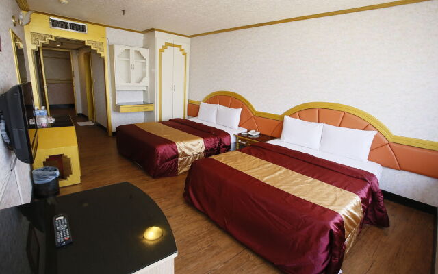 Tie Dao Hotel