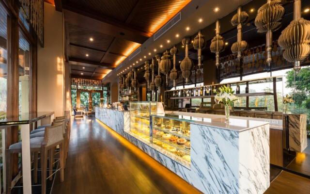 Chatrium Hotel Royal Lake Yangon