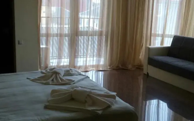 Nokos Hotel