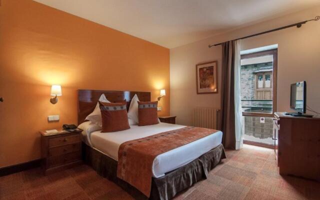 Hotel y Apartamentos Vilagaros