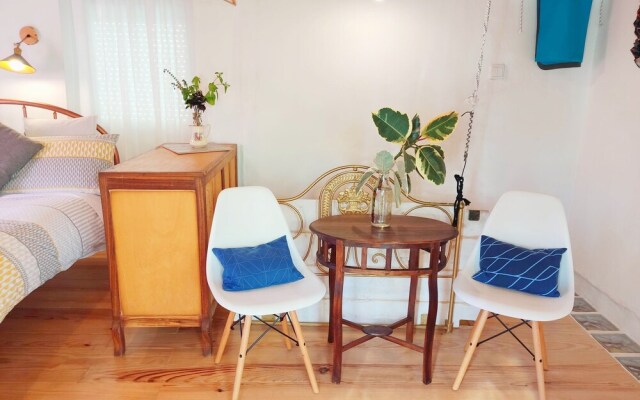 Sandomil Riverbeach Tiny House