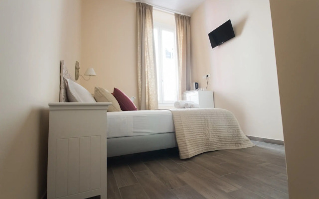 Emily Rooms