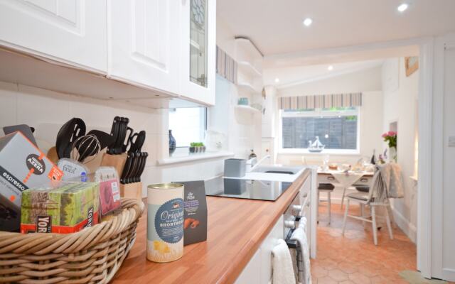 Bank Cottage B&B