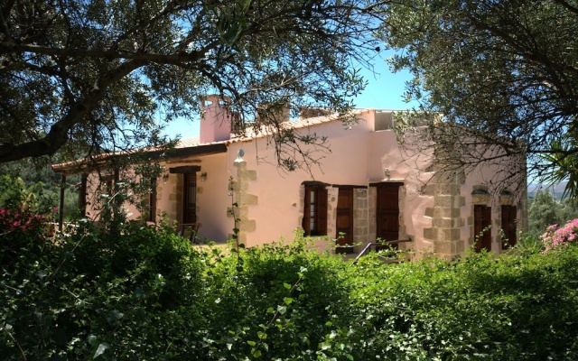 Elia Traditional Hotel & Spa