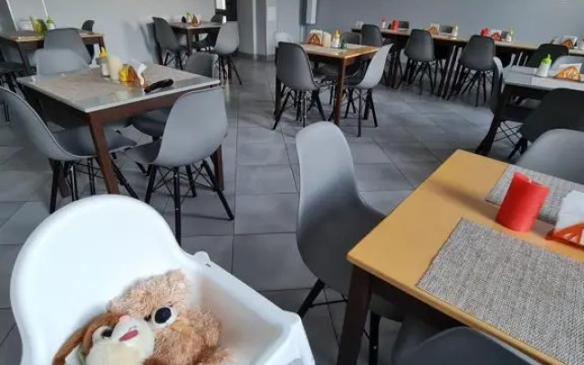 65HOME minihotel