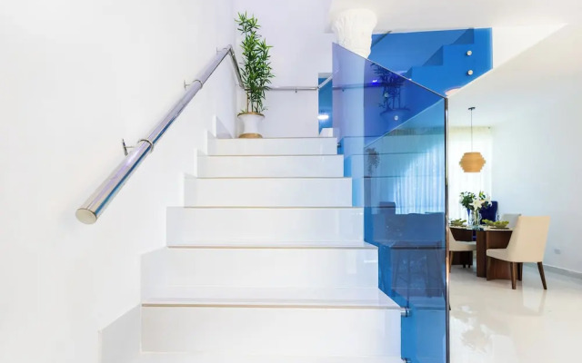 Drake Villa 5