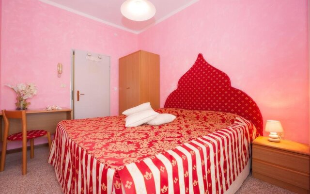 Hotel Rivamare
