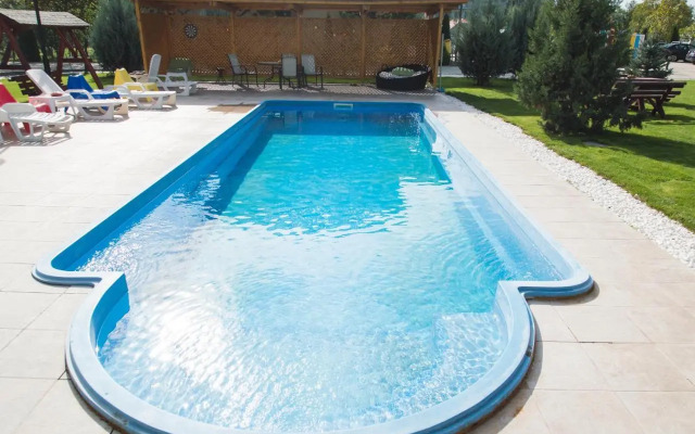 Airport Residence - Apartment across from Otopeni Airport